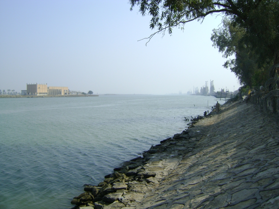 이라크 바스라를 지나는 샤트알아랍 수로 /위키피디아