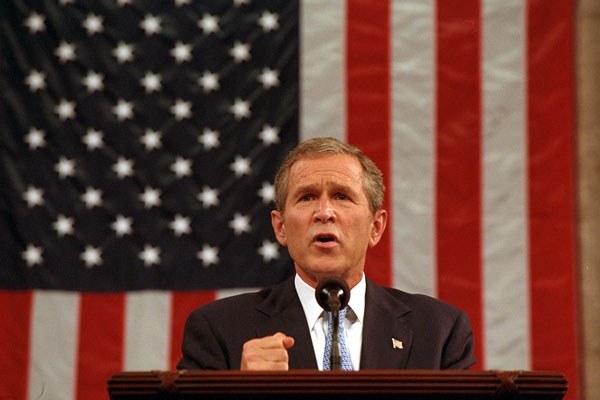 2001년 9월 20일, 미 상원에서 테러와의 전쟁을 밝힌 조지 W 부시 대통령 /위키피디아