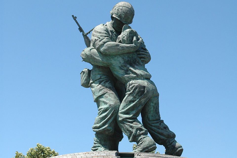 전쟁기념관 ‘형제의 상’ /사진=전쟁기념관 홈페이지