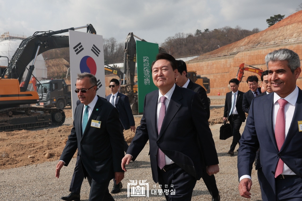 윤석열 대통령은 3월 9일 울산에서 열린 S-OIL 샤힌 프로젝트 기공식에 참석하고 있다. /사진=대통령실