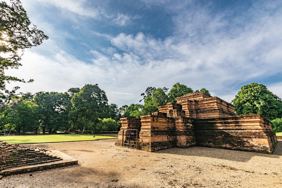 스리비자야의 종교 중심지였던 무아로 잠비 불교사원 /위키피디아